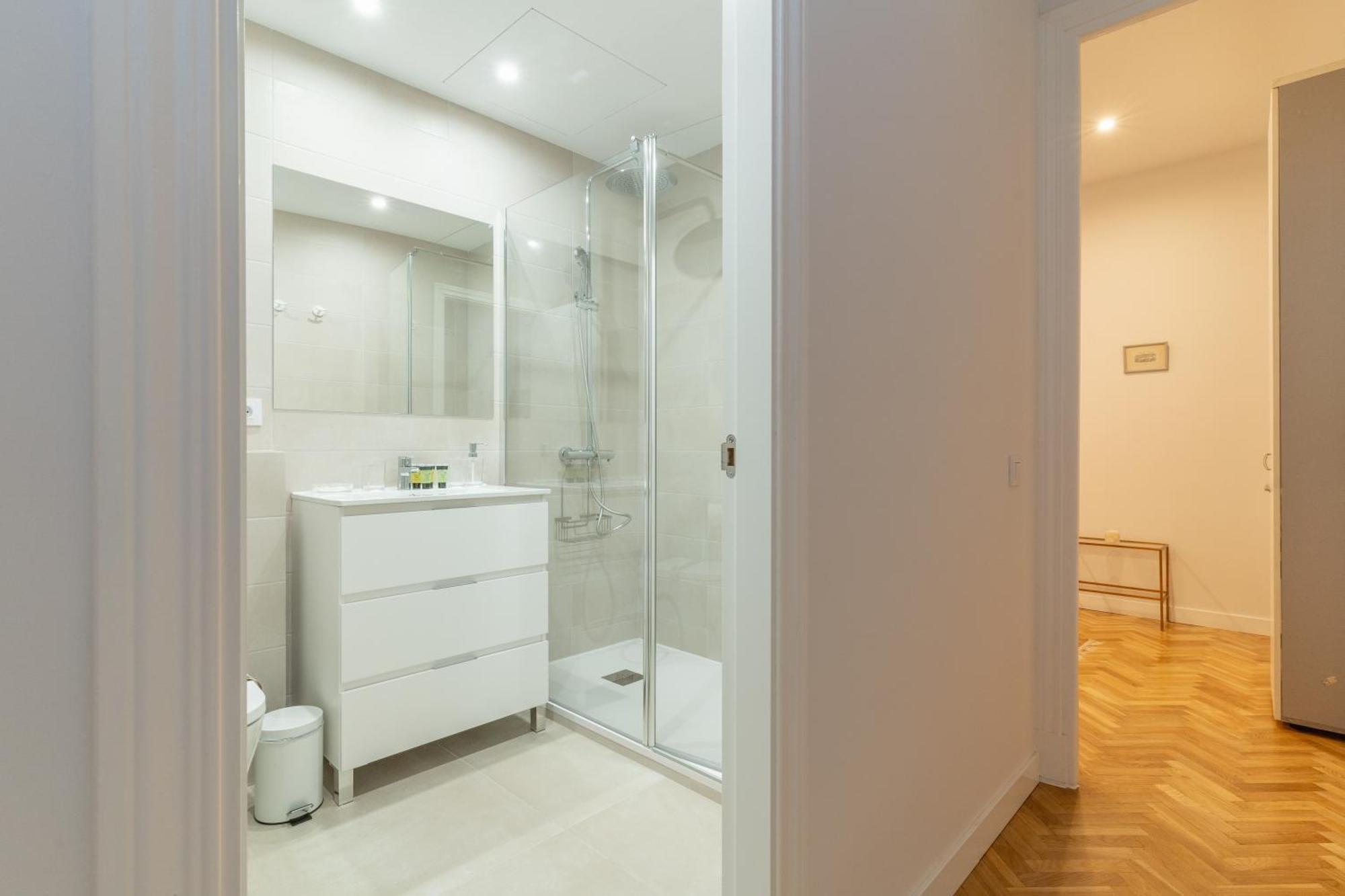 Spacious Central-3Bedrooms 3Bathrooms-Sol Мадрид Екстер'єр фото