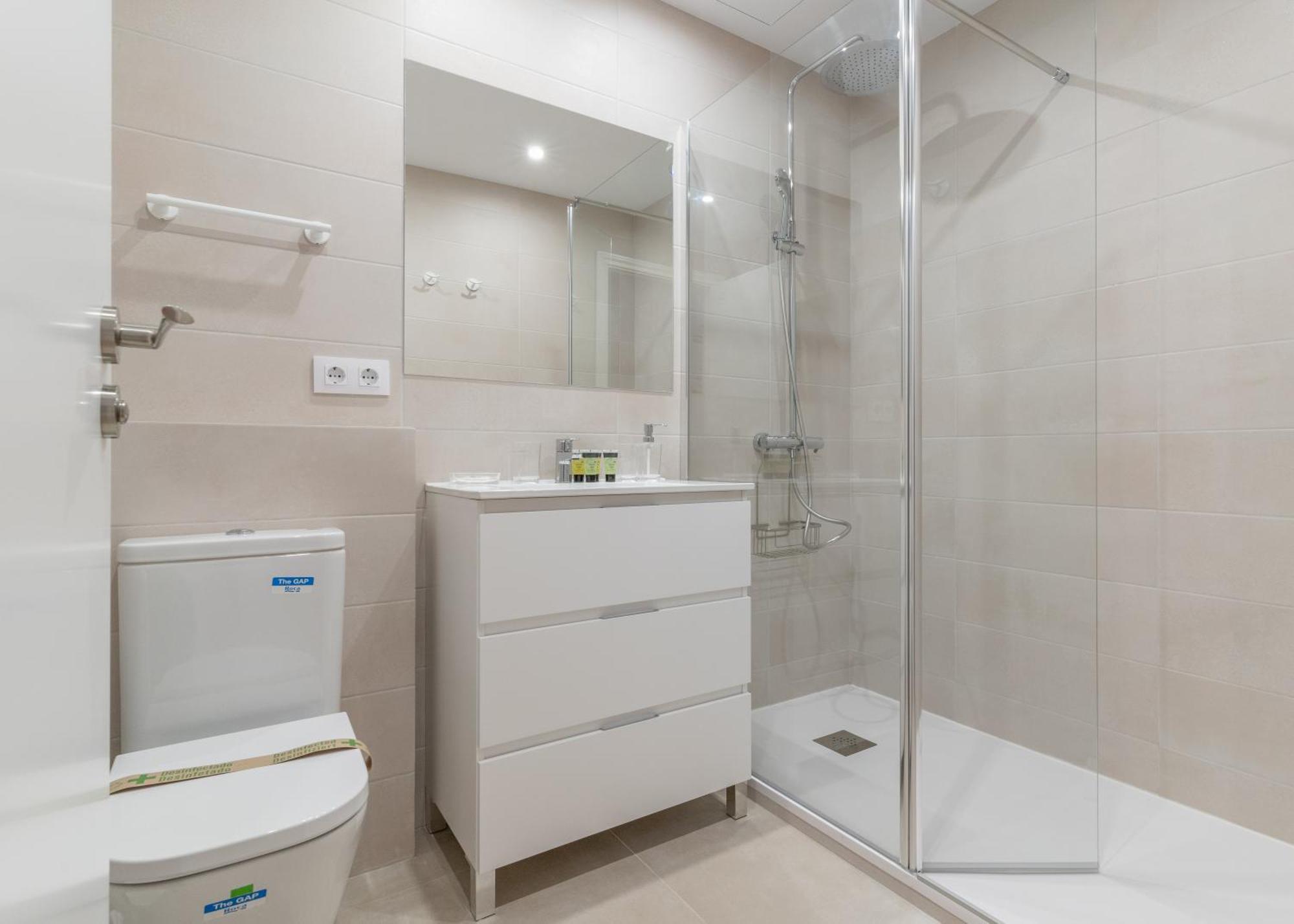 Spacious Central-3Bedrooms 3Bathrooms-Sol Мадрид Екстер'єр фото